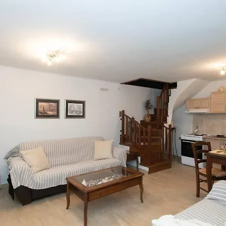 Coast Horizon Romanos (Messenia)